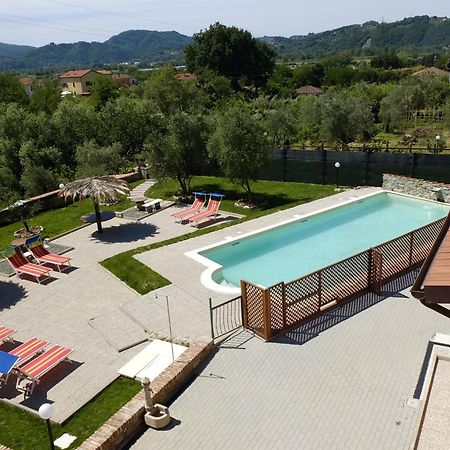 La Fonda Casa Vacanze-Appartamenti Con Piscina Santo Stefano di Magra Eksteriør billede